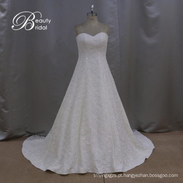 A linha de vestidos de noiva Beading Lace Netting